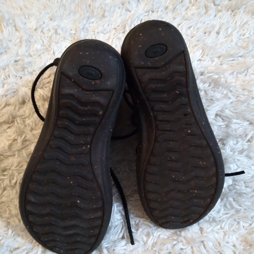 UGG Boots Black Leather Lined Lace Up - Picture 5 of 9